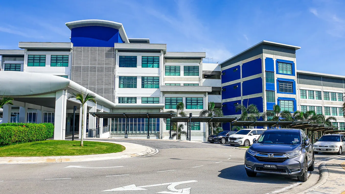 International school campus near Cappella Embassy Embassy Row
